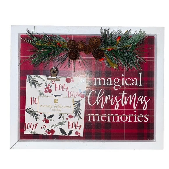 “MAGICAL CHRISTMAS MEMORIES” by Wendy Bellissimo Photo Clip Wall/Table Decor - Picture 2 of 8